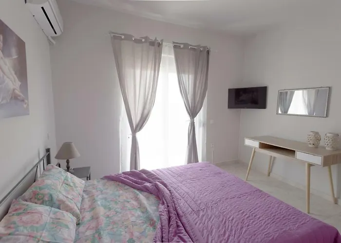 Rhodes Paulsia Cosy Psinthos